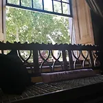 Dutch Manor Antique Hotel