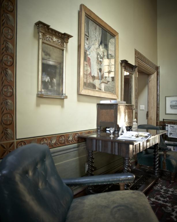 Dutch Manor Antique Hotel Cape Town
