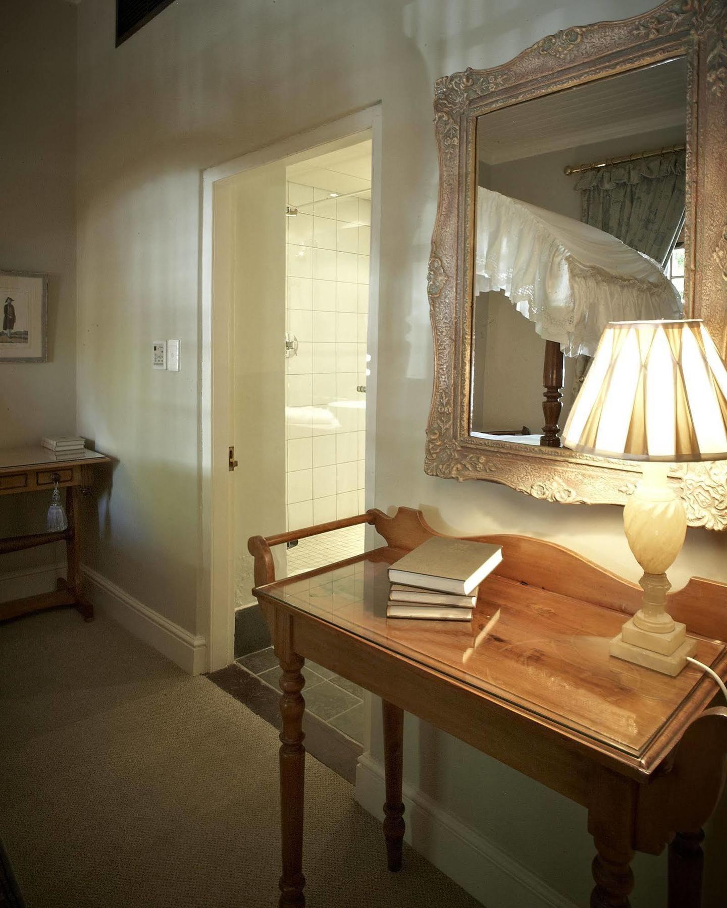 Dutch Manor Antique Hotel Cape Town