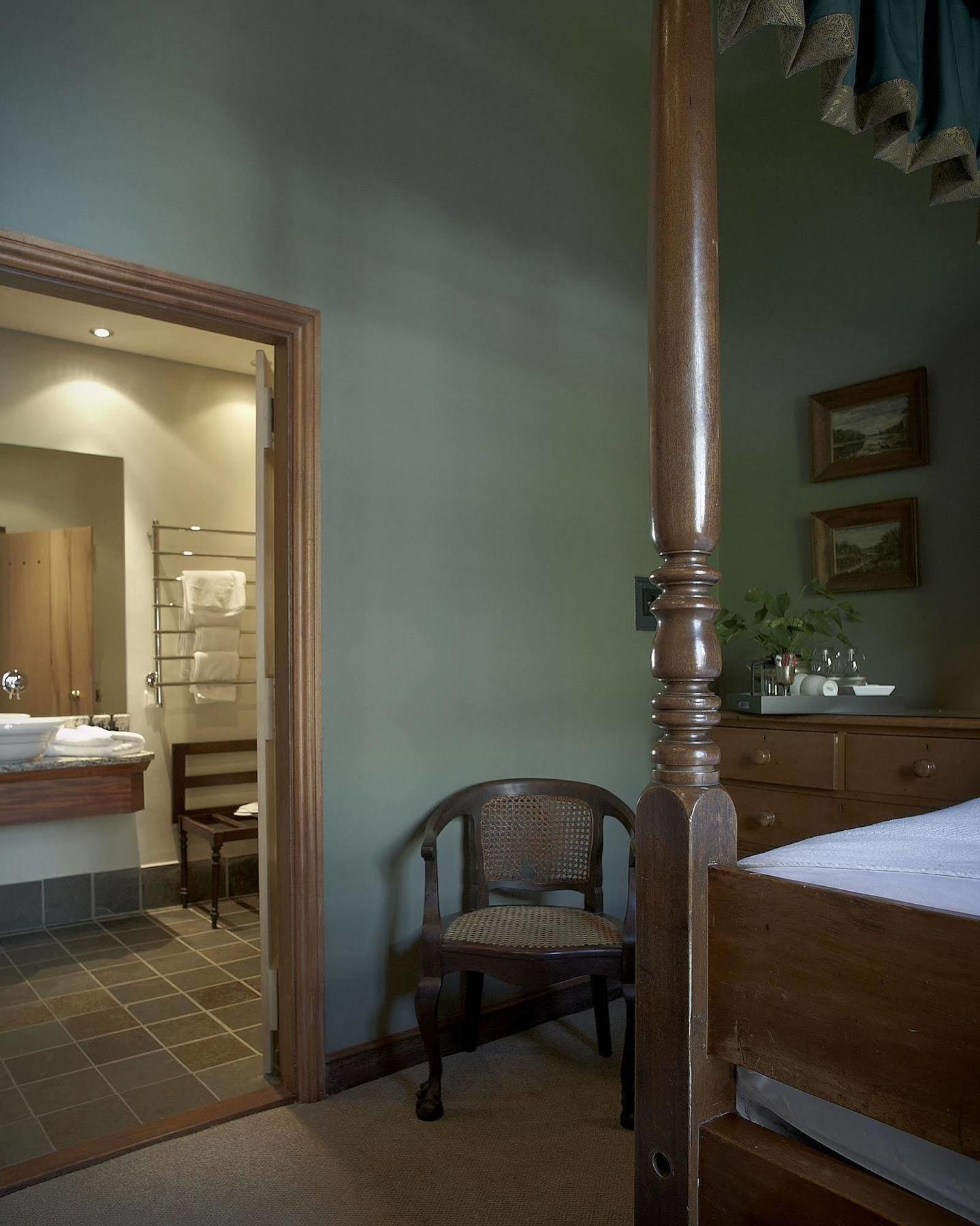 Hotel Dutch Manor Antique Cape Town